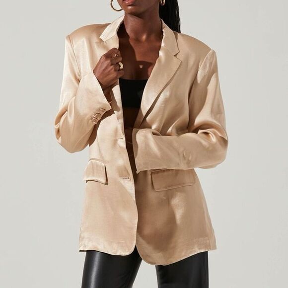NWOT ASTR The Label Women’s Kimia Satin Champagne Blazer Jacket Size XL - Picture 1 of 7